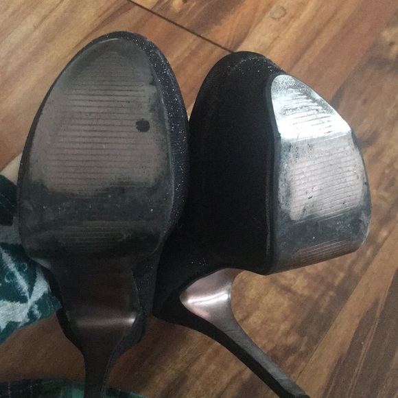 Black sparkly heels - Picture 5 of 5